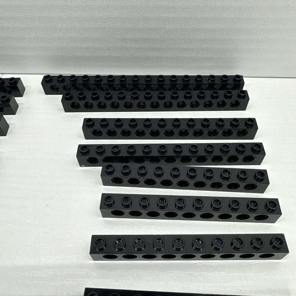 Lego Technic Bricks W/Holes -Black 1x4, 1x6, 1x8, 1x10, 1x12, 1x14 & 1x16 Lot 47